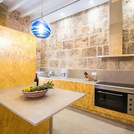Roja, Design Townhouse In Villa *