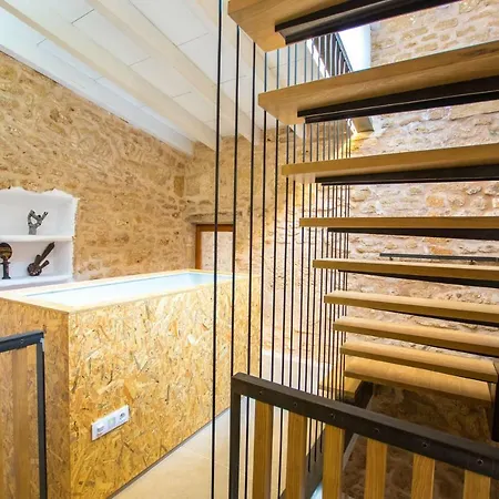 Roja, Design Townhouse In Villa