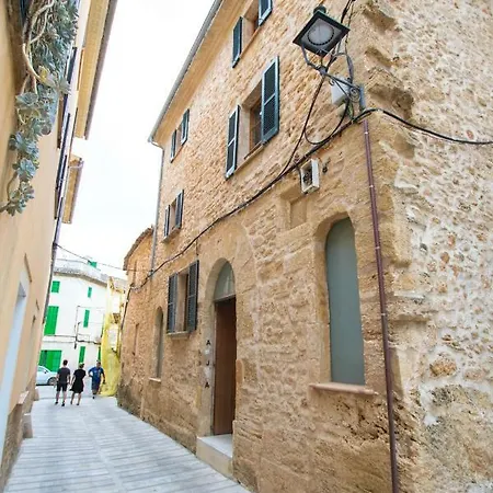 Roja, Design Townhouse In Villa Alcudia